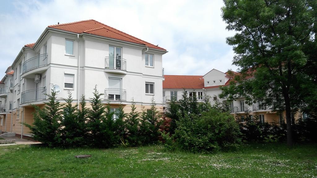 Thermal Apartman Hajdúszoboszló Exterior foto